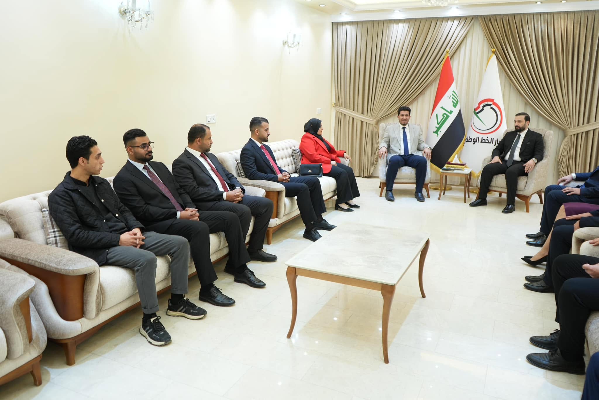 وفد من البيت الوطني يزور تيار الخط الوطني في بغداد.