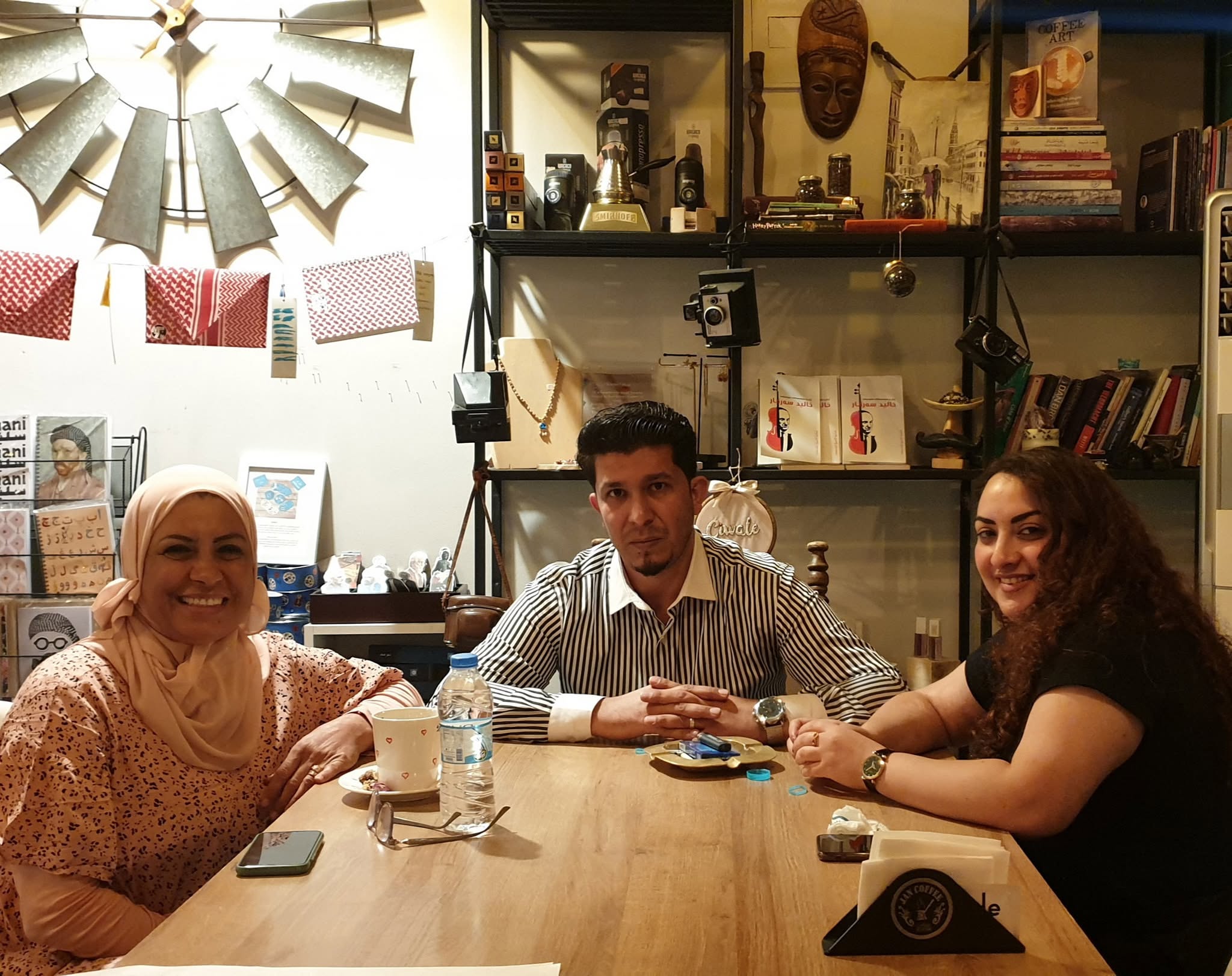 الامين العام يلتقي مدير المكتب النسوي الدكتوره سلامة عذاب