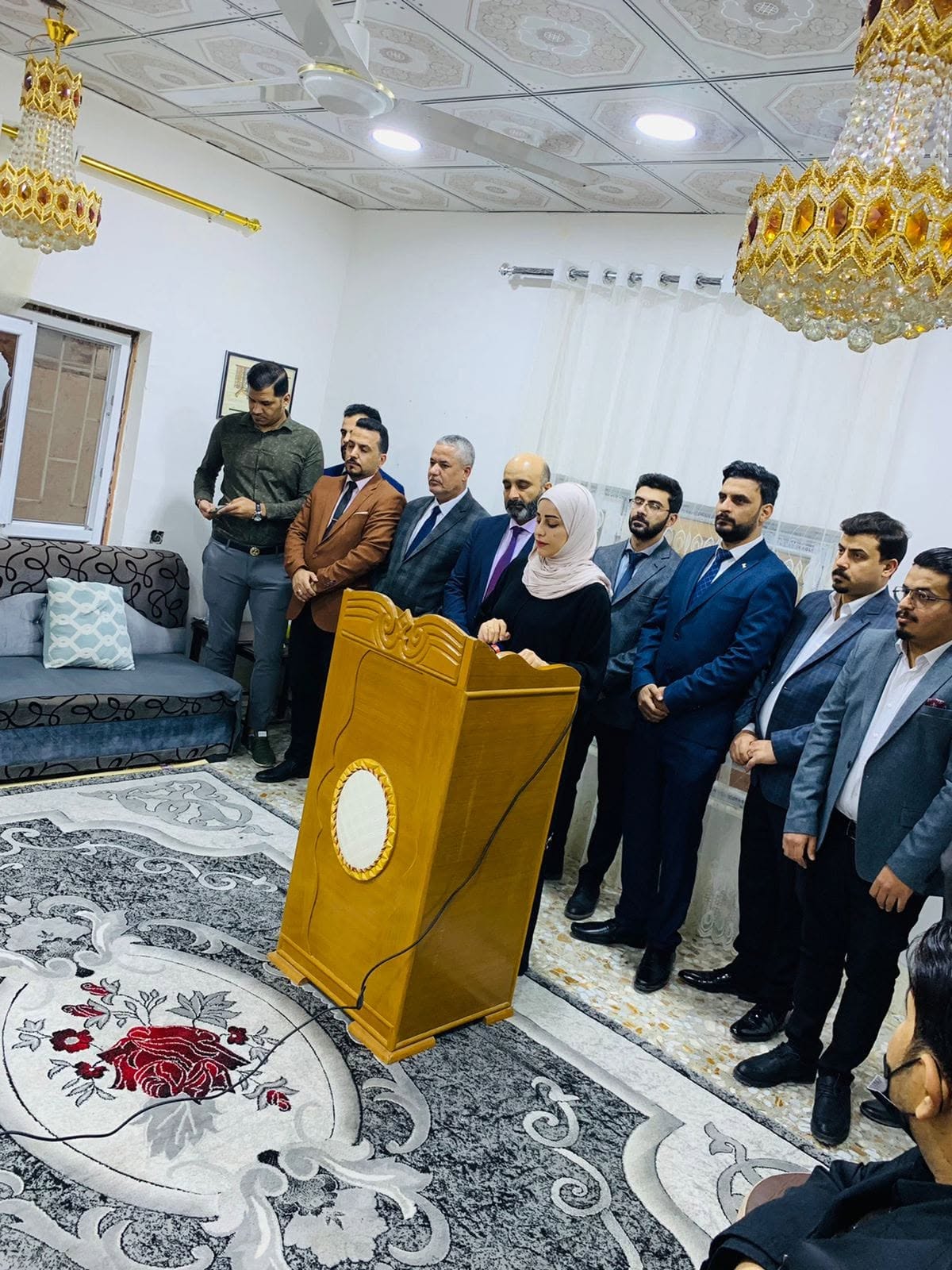 مكتب البيت الوطني في النجف يعقد مؤتمرا صحفيا