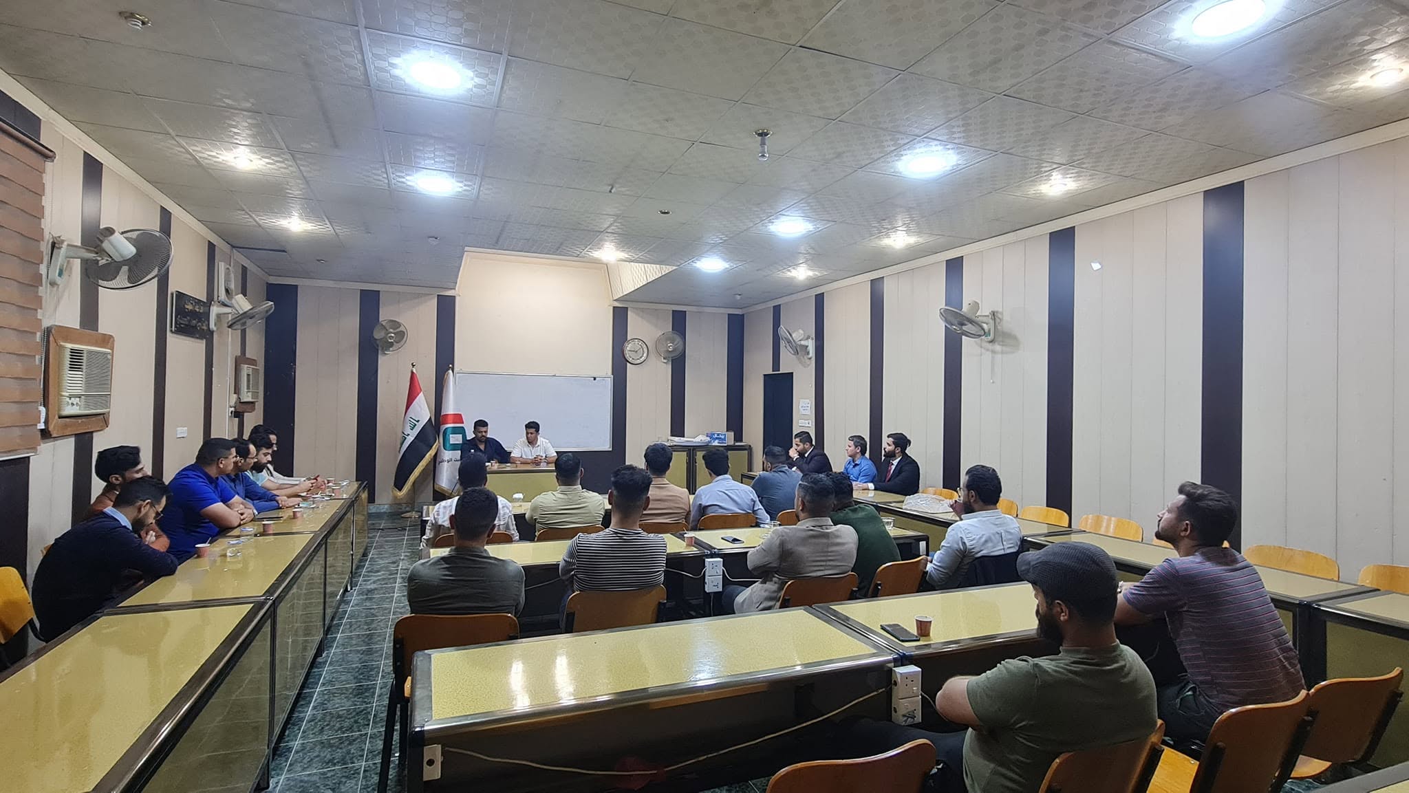 الأمين العام للبيت الوطني يزور مكتب الحزب بمحافظة بابل ويصرح :